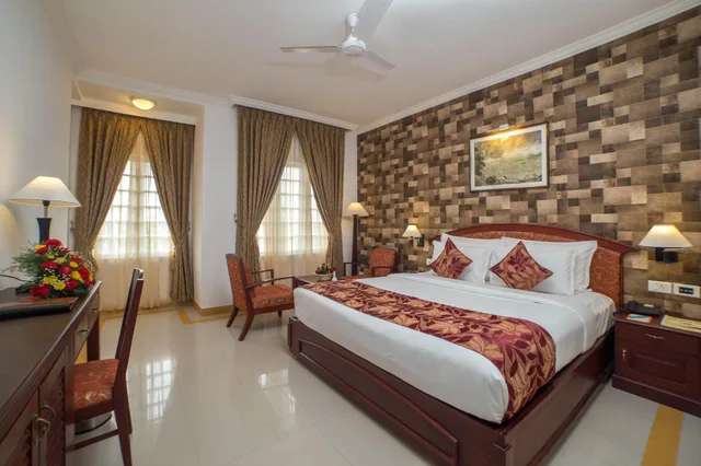 Executive, PJ PRINCESS REGENCY 2/2
