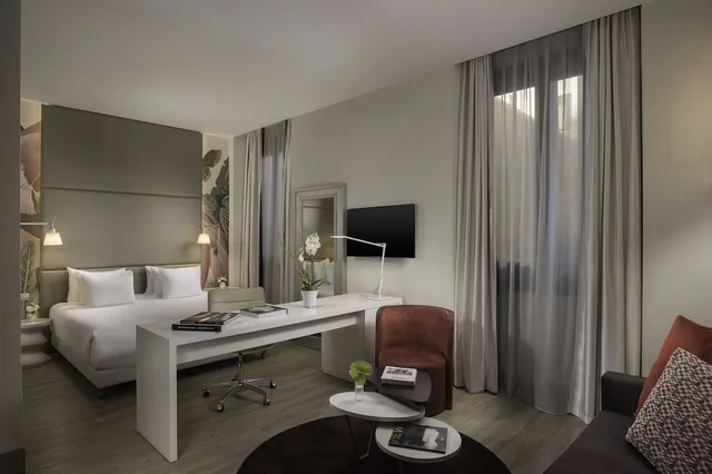 جناح جونيور بثلاثة أسرّة مع سرير إضافي، NH Collection Milano Touring 3/5