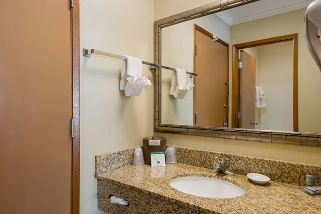 غرفة عائلية، Best Western Holiday Hotel 7/8