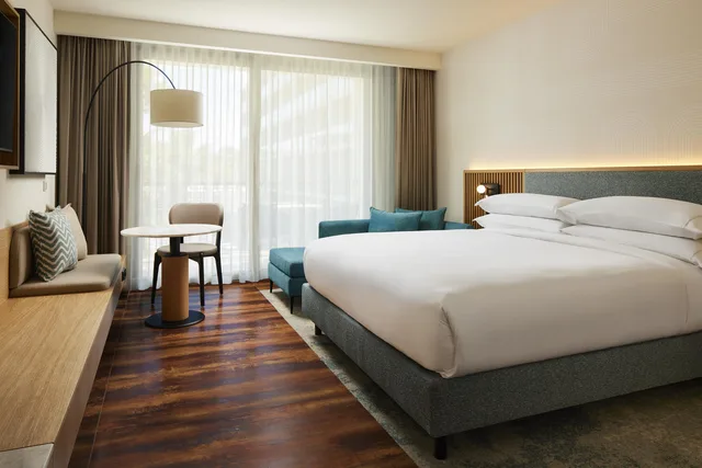 Deluxe, King Bed, Balcony or Terrace، Algarve Marriott Salgados Golf Resort & Conference Center 1/3