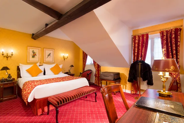 جناح ديلوكس، HOTEL DE VARENNE 1/3