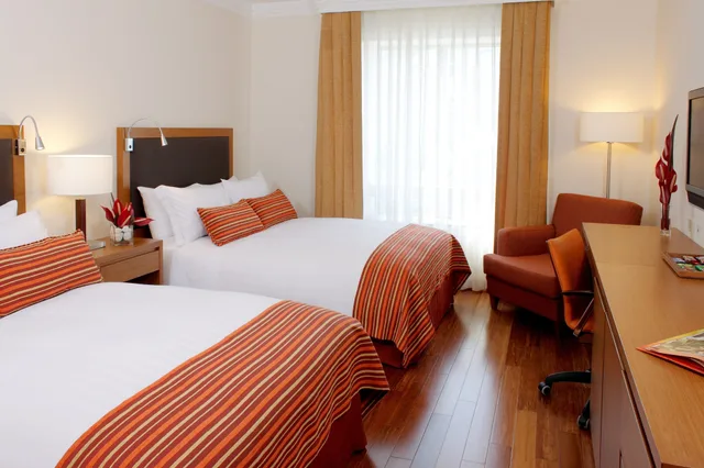 غرفة كلاسيكية بسريرين مزدوجين، InterContinental Cali 3/3