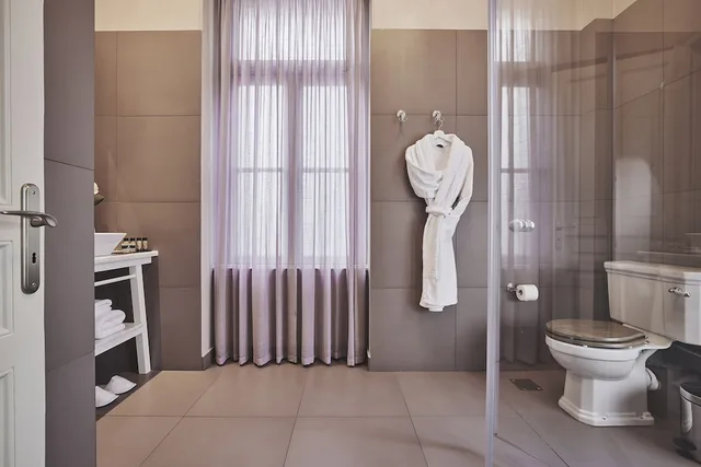 Princess, Junior Suite, Studio, City View، Bohemian Suites Athens 3/4