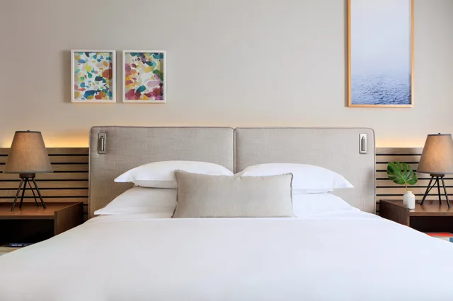 جناح بسرير كينج بغرفة نوم واحدة في طابق مرتفع، Kimpton Epic Hotel 2/4