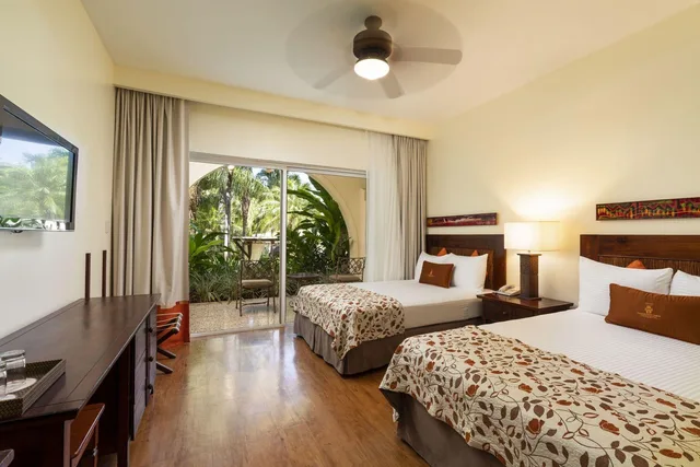 Tropicana, 2 Double Beds, Pool View, Adult Only, Tamarindo Diria Beach Resort 1/2