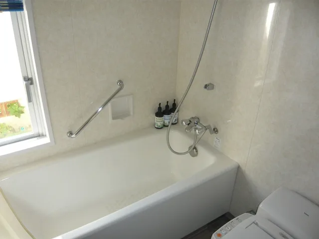Villa, Twin Beds, Ocean Front, Eco Village Iriomote 9/10