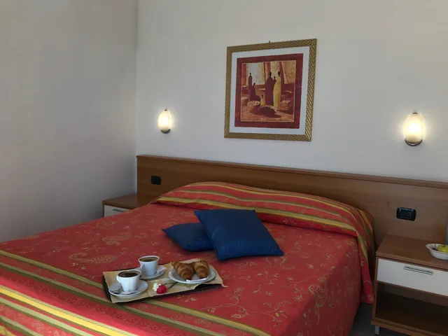 Superior, Twin Beds, Pool View, Garden Hotel Tabiano 1/2