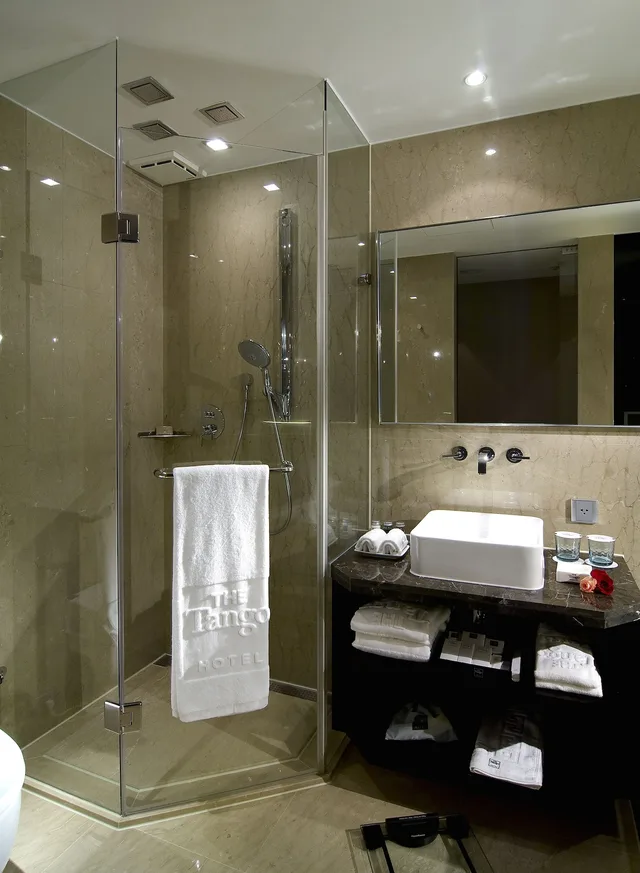 غرفة جونيور بسرير كينج وسرير كوين، The Tango Hotel Taipei Nanshi 5/6