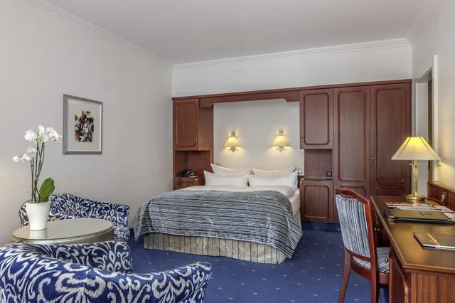 غرفة قياسية بسرير مزدوج أو سريرين منفصلين بشرفة، Bernstein Villa Kastania 2/8