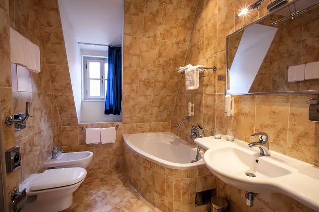 غرفة سوبيريور بإطلالة على المدينة، Tyn Yard Residence 6/10