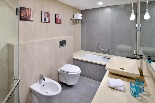 2 Bedrooms, Great, Executive, Suite, City View، فور بوينتس من شيراتون رياض الخالدية(Four Points By Sheraton Riyadh Khaldia) 7/7