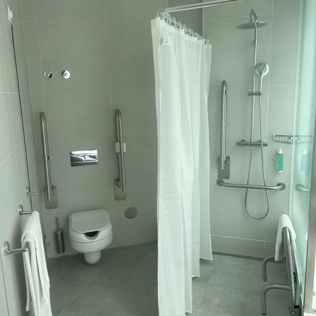 Room, Double Bed, Accessible, easyHotel Lisbon 5/5