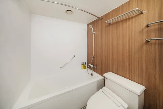 Renovated, Standard, Triple, Twin Beds, Sofa، Hotel Mystays Nagoya Sakae 7/7