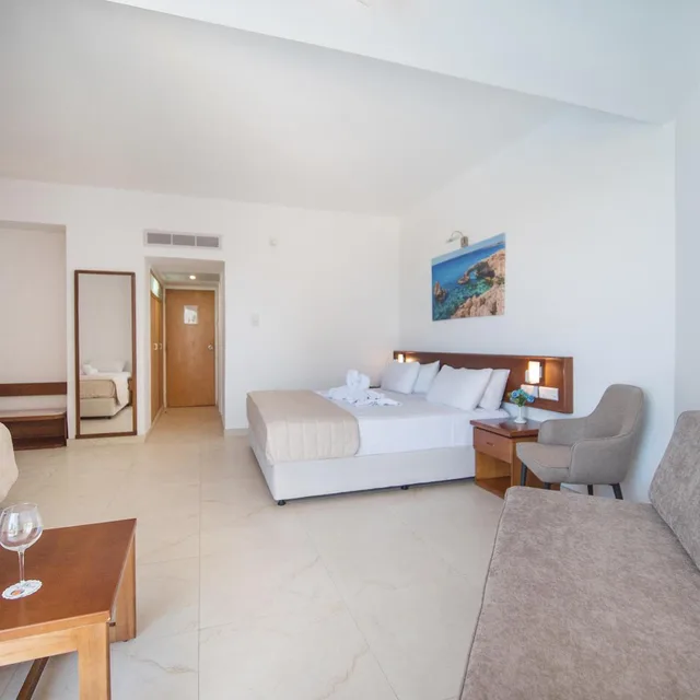 Family, Single Bed, Pool View, Avlida Hotel 3/6