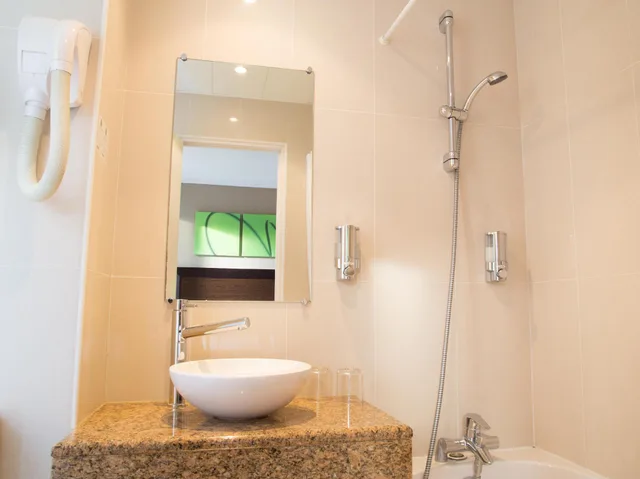 غرفة بسريرين منفصلين، Hotel Andre Latin 1/1
