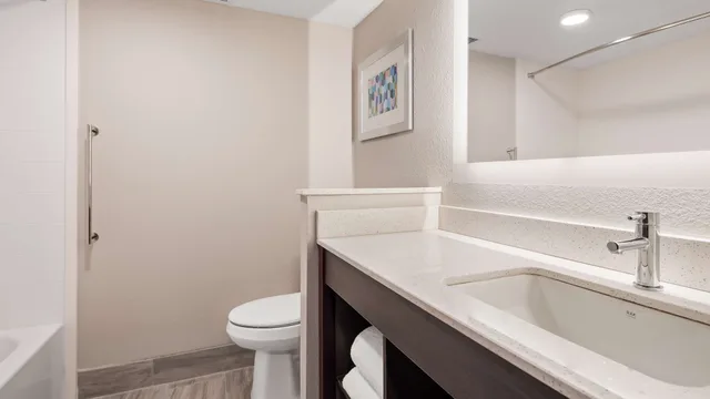 Suite, King Bed, Kitchenette, Best Western Plus Executive Residency Nashville 4/4