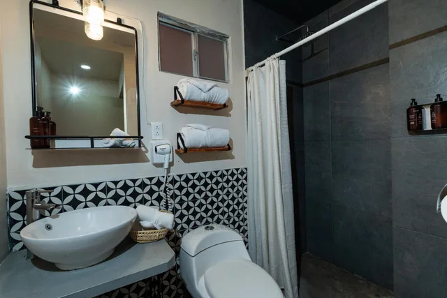 Budget, Double Bed, Selina Oaxaca 8/10