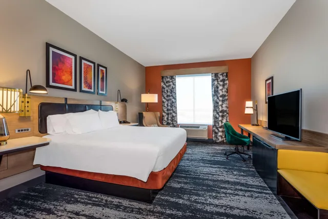 غرفة بريميوم بسرير كينج لذوي الإعاقة، Hilton Garden Inn Hays 1/1