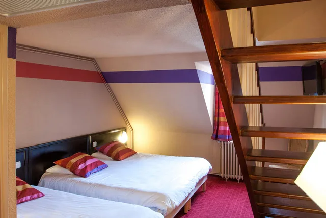 غرفة قياسية رباعية، Hotel Saint Sauveur 1/2