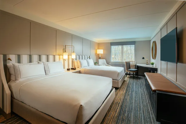 غرفة بسريرين كوين لذوي الإعاقة، Somerset Hills Hotel, Tapestry Collection by Hilton 2/5
