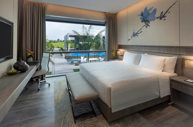 Dusit, Pool, Executive, King Bed، Dusit Thani Laguna Singapore 1/1