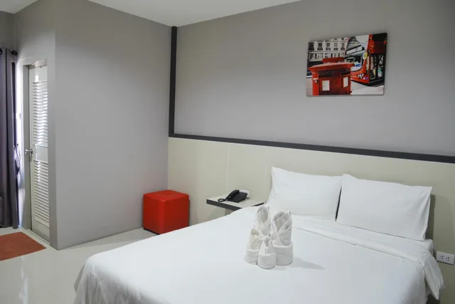 غرفة قياسية بسرير كوين، Avenue Residence 1/2
