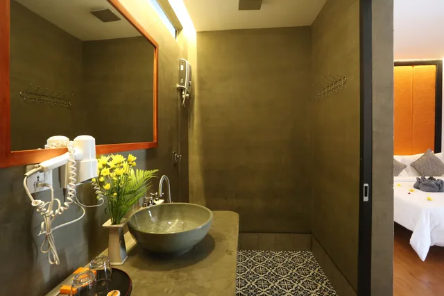 استوديو بسرير كينج بإطلالة على المسبح بشرفة، Central Corner D Angkor 8/9