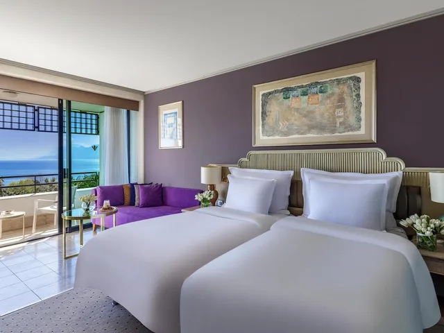 غرفة قياسية بسريرين منفصلين بإطلالة جزئية على البحر، Rixos Downtown Antalya 5/10