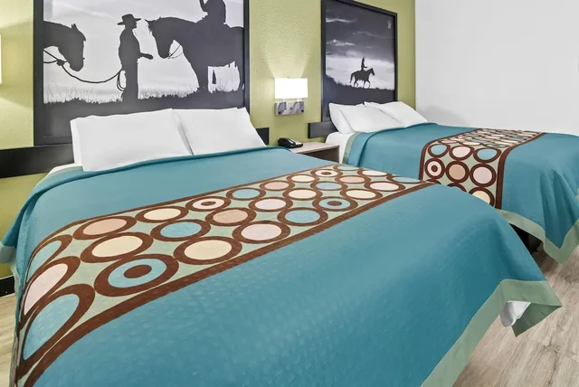غرفة بسريرين كوين لذوي الإعاقة، Super 8 by Wyndham Weatherford 3/6