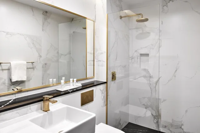جناح جونيور بسرير كينج، Crowne Plaza Sydney Burwood 3/5