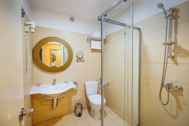 Deluxe, King Bed, Sea View, Ocean Bay Hotel and Resort 7/7