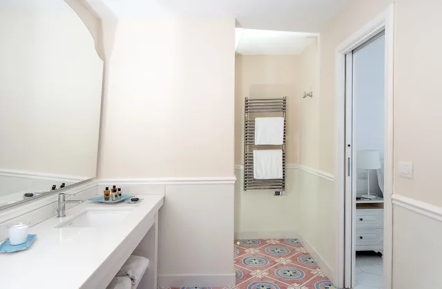 جناح إليت بإطلالة على البحر بجاكوزي، Hotel Belair 6/7