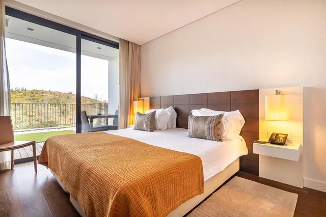جناح بإطلالة على الجبل بشرفة، Monchique Resort And Spa 1/7