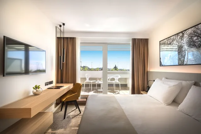 غرفة سوبيريور بسرير مزدوج، Eden Hotel by Maistra Collection 1/3