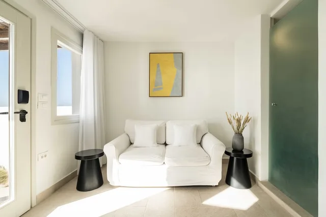 Mini, Premium, Queen Bed, Caldera View, Plunge Pool، Rocabella Deluxe Suites And Spa 5/10
