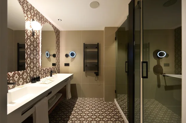 جناح ديلوكس مفرد بمسبح خاص، Hotel Catalonia Ramblas 3/3