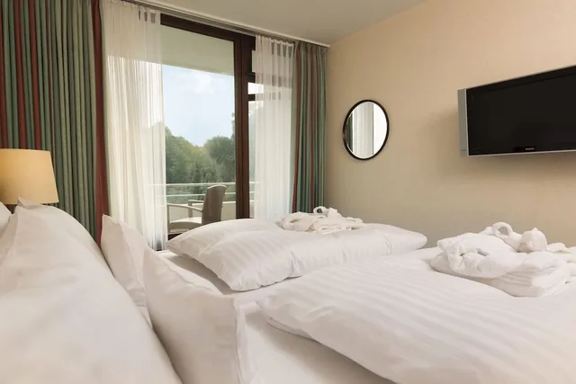 جناح جونيور بسرير مزدوج، Maritim Hotel Bad Salzuflen 2/8