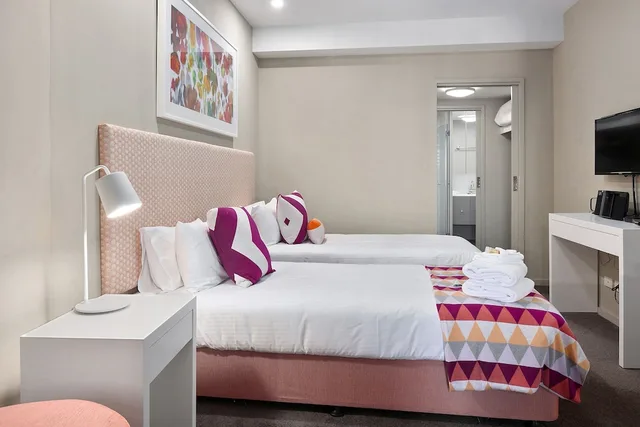 شقة عائلية بسريرين كوين بإطلالة على المرفأ بغرفتي نوم بمطبخ، Docklands Private Collection of Apartments - NewQuay 2/3