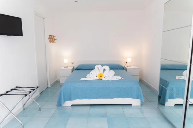 غرفة بسرير مزدوج أو سريرين منفصلين في الملحق، Hotel San Francesco 1/8