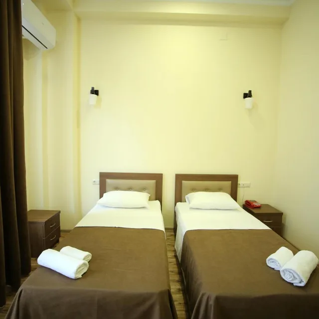 غرفة بسريرين منفصلين، Hotel Comfort 4/7
