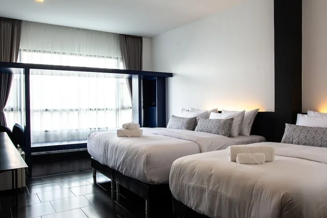 غرفة ثلاثية بسرير كينج وسرير فردي، Asa Hotel 2/2