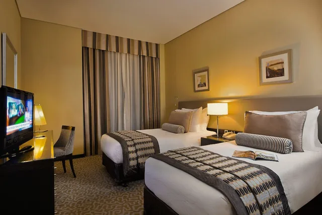جناح تنفيذي بإطلالة على المسبح بـ3 غرف نوم، TIME Oak Hotel and Suites 1/5