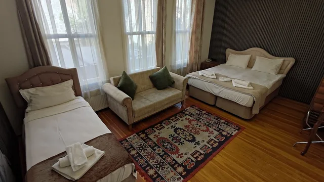 غرفة قياسية ثلاثية بسرير كوين وسرير فردي، Nuray Hotel 8/10