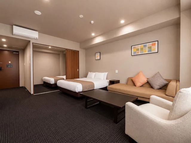 جناح فاخر بسريرين كوين مع أريكة بجاكوزي، Randor Residential Hotel Kyoto Suites 6/10