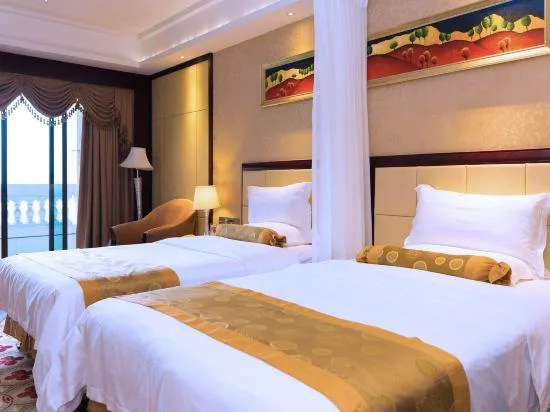 غرفة بسريرين بإطلالة على البحيرة بشرفة، Taishan Bojue Hotel 2/2
