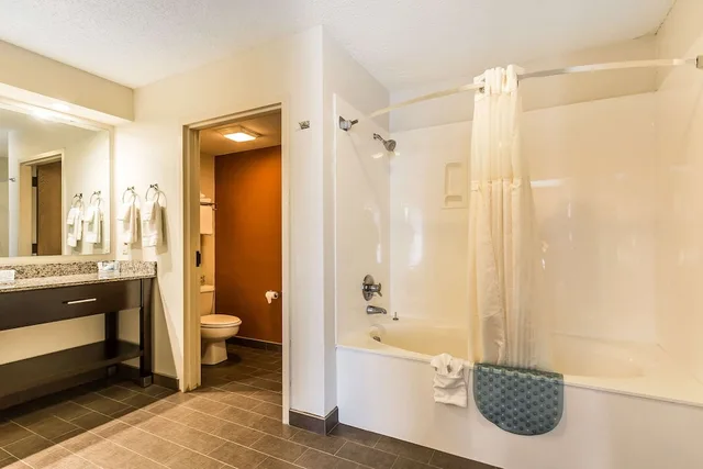غرفة قياسية بسريرين مزدوجين، Sleep Inn Springfield South I60 near Medical District 6/6