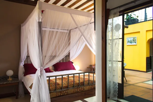 Standard, Single, Queen Bed, Le Bougainviller Hotel 3/10