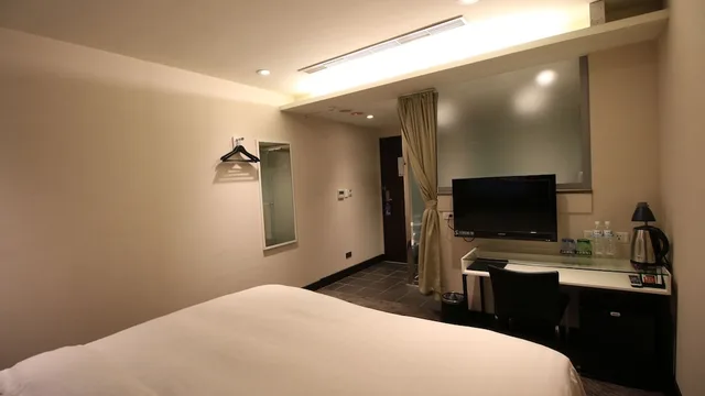 Superior, Double Bed, Hotel Puri Ximen Branch 3/6