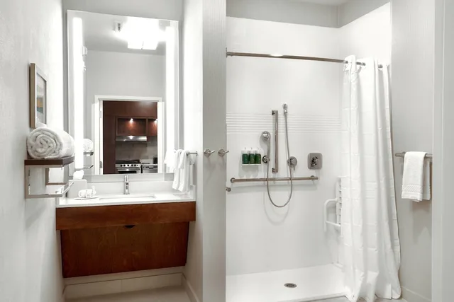 استوديو بسريرين كوين لذوي الإعاقة، TownePlace Suites by Marriott Orlando Downtown 4/4