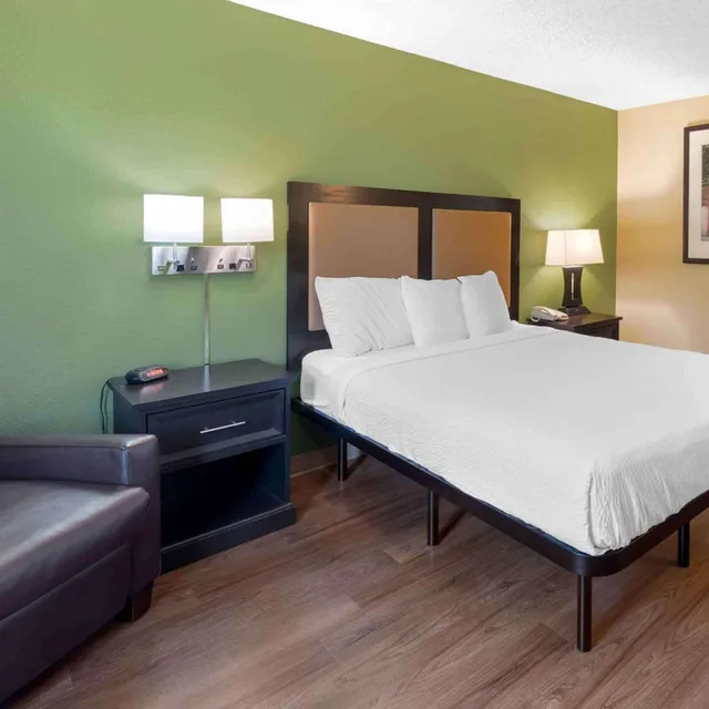 استوديو ديلوكس بسرير كوين، Extended Stay America - St. Louis - Earth City 5/10